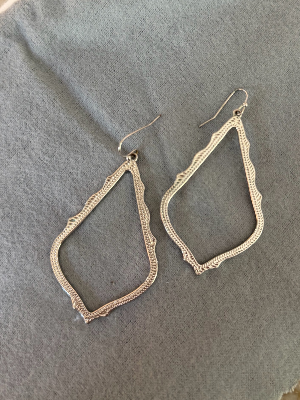Kendra Scott Silver Textured Drop Earrings - Women Jewelry